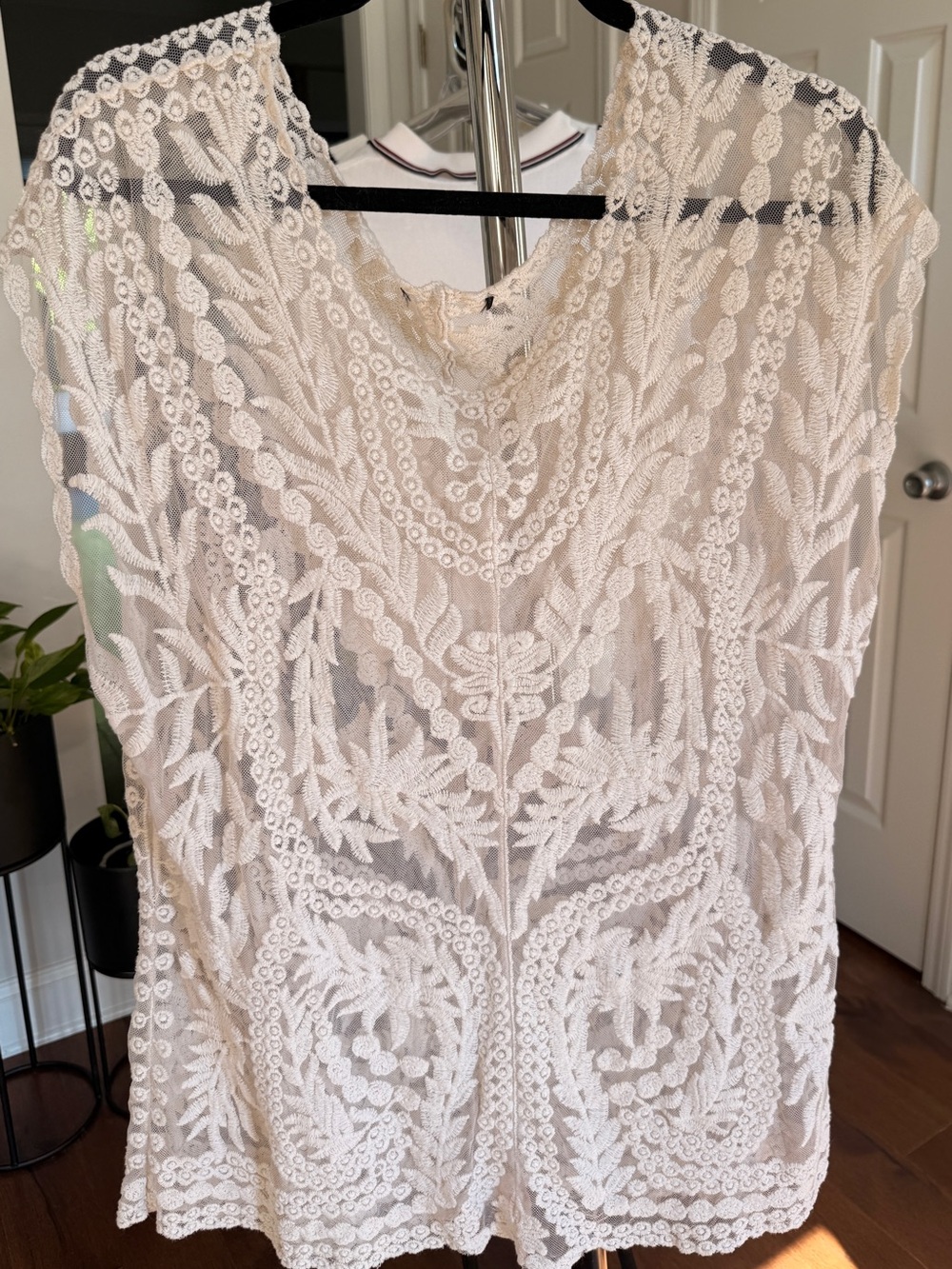 Sheer Lace Embroidered Tunic Top - Ivory